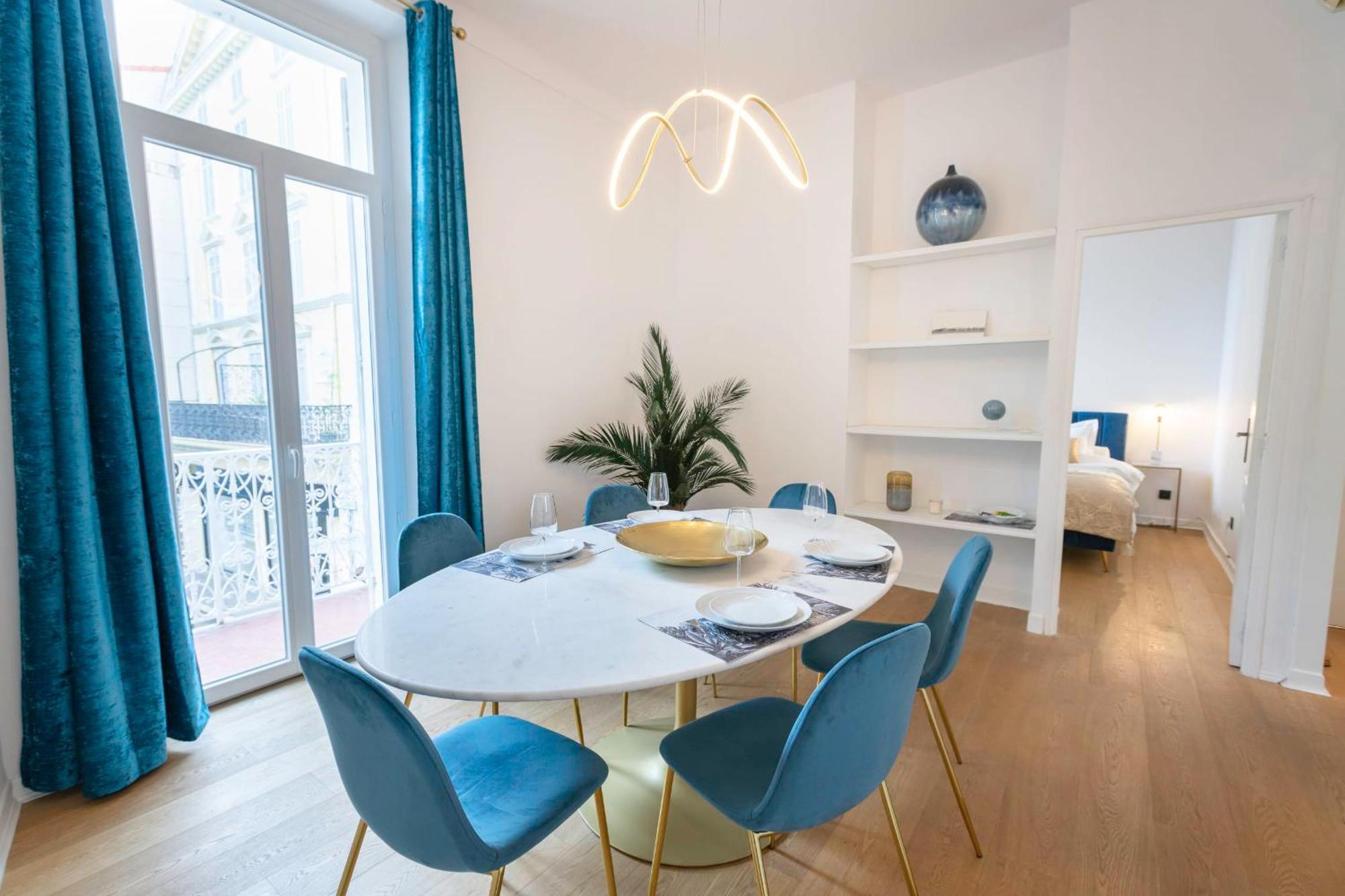 Modern 2-Br Apartment In The Heart Of Cannes Exteriér fotografie